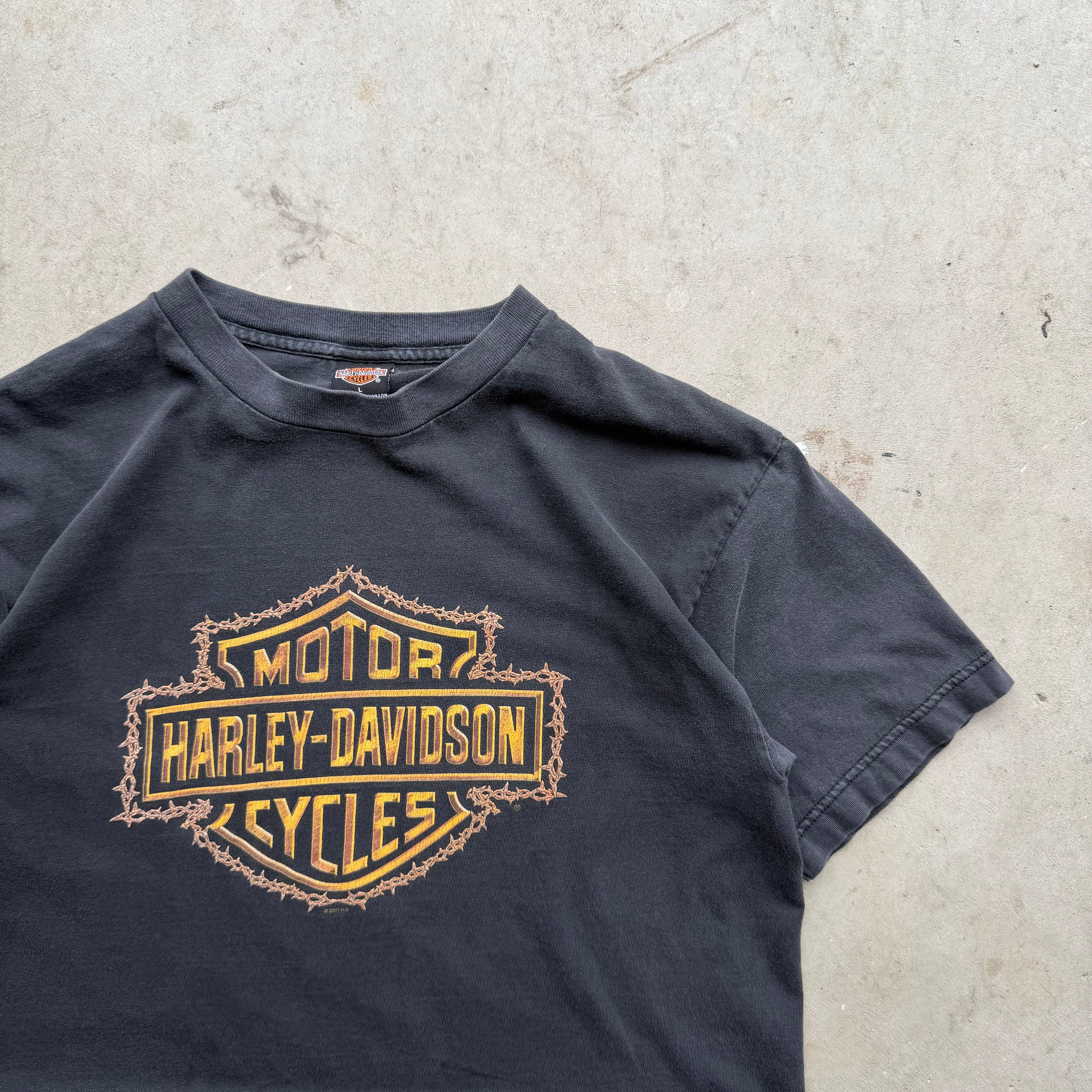 00s Faded Harley Davidson Barbwire Logo Tee (LARGE)