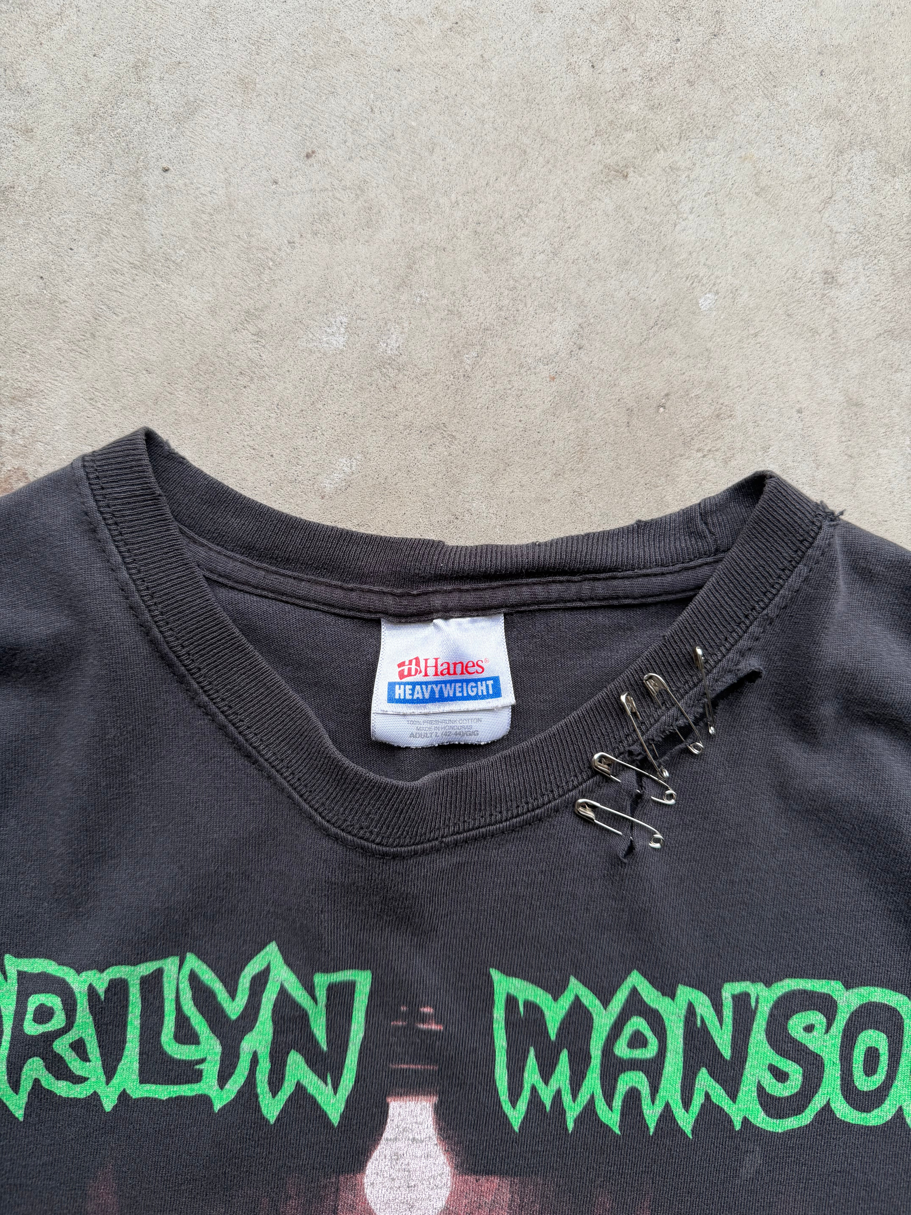 00s Marilyn Manson Portrait of American Family Band Tee (LARGE)