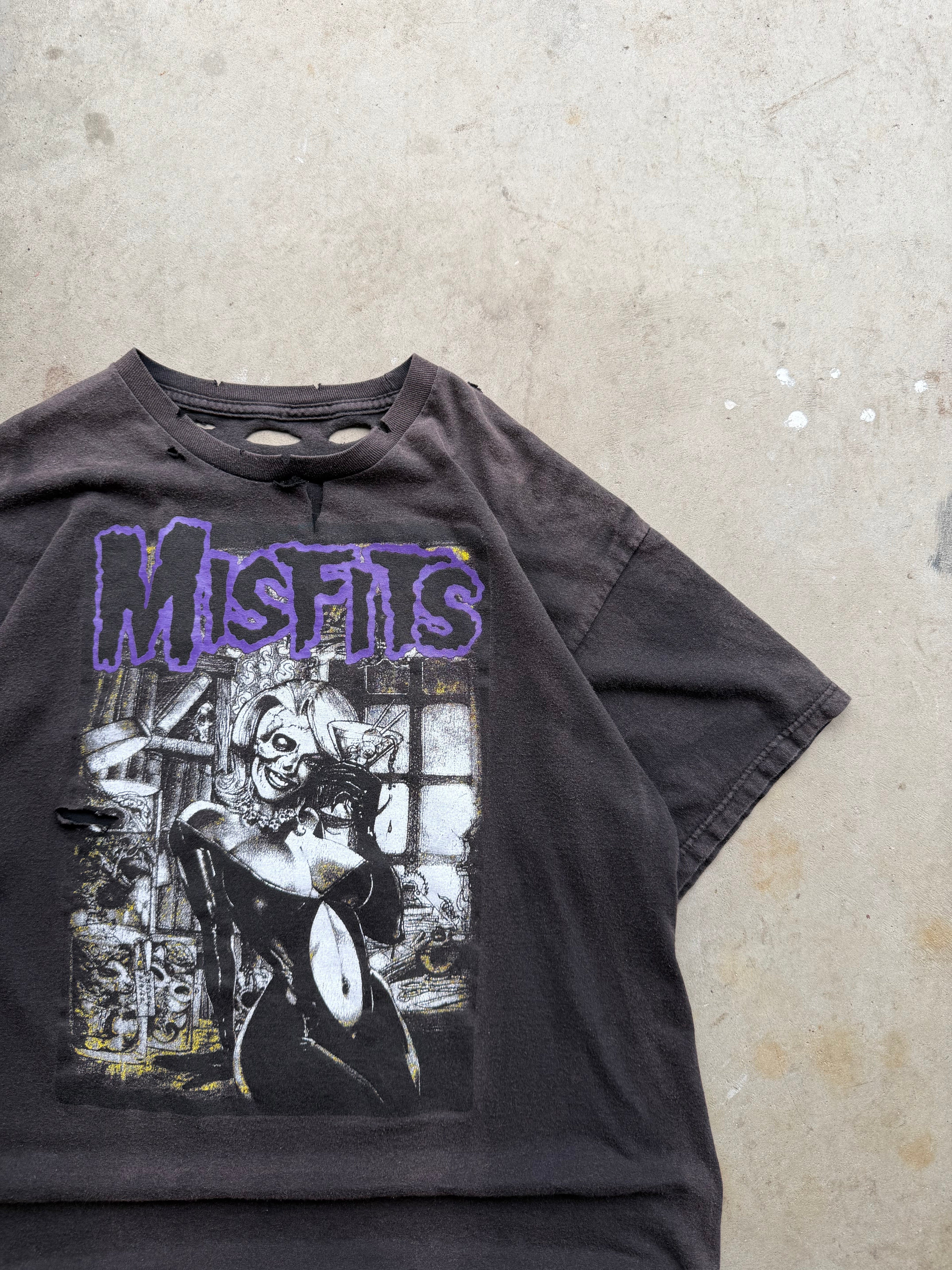 00s Faded and Distressed Misfits Band Tee (XLARGE)