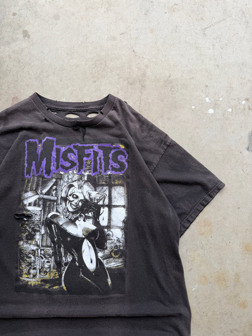 00s Faded and Distressed Misfits Band Tee (XLARGE)